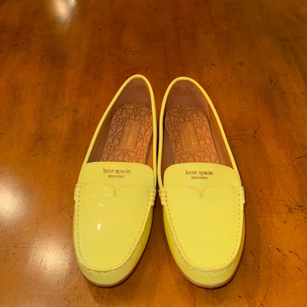 NWOT KATE SPADE New York LEMON Sorbet YELLOW Patent Leather Loafers Drivers 8.5M